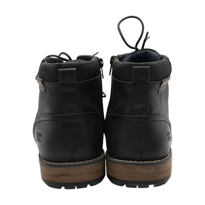 Black Boots