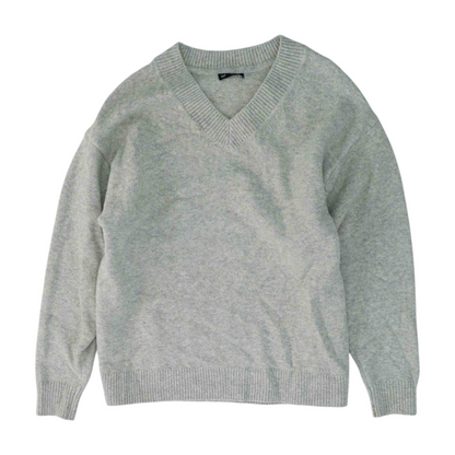 Gray Solid Pullover Sweater