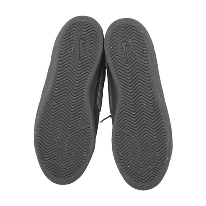 SB Zoom Tennis Classic Skate Low-Top Athletic Shoes