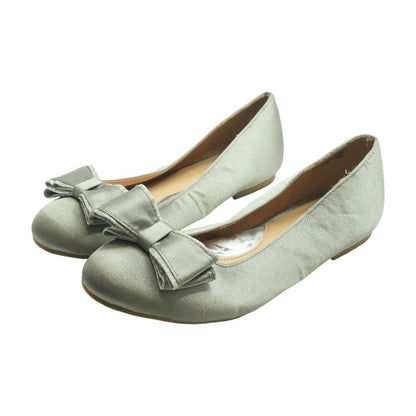 Gray Flats