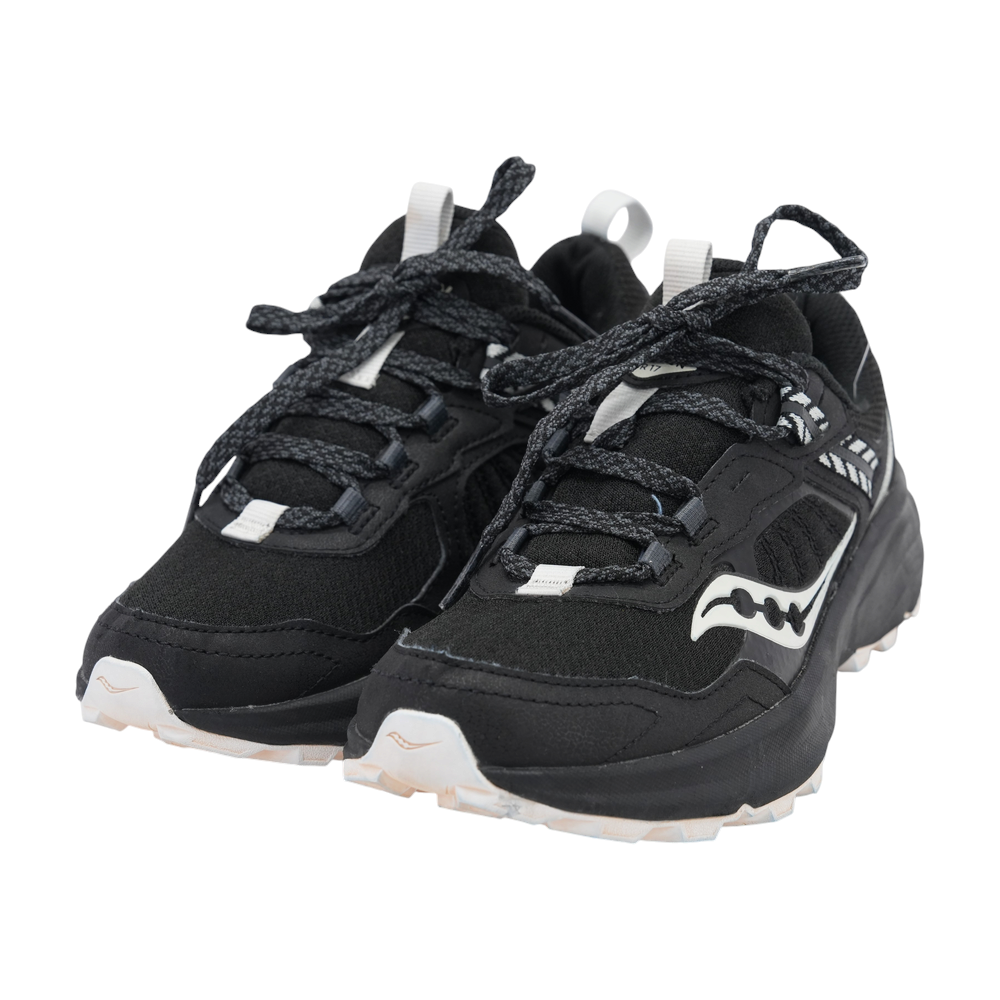 Excursion Tr17 Low-Top Athletic Shoes
