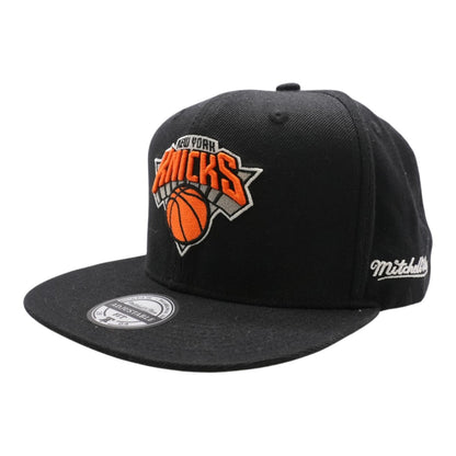 Black New York Knicks Ballcap Hat