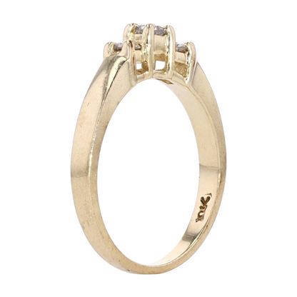 1/5 ctw 10K Yellow Gold Diamond Band Ring