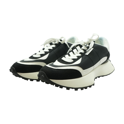 Diversion Retro Jogger Low-Top Athletic Shoes