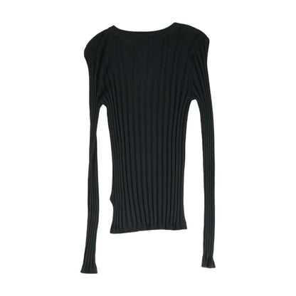 Black Solid Crewneck Knit Top