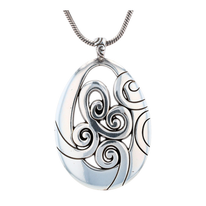 Costume Pendant Necklace