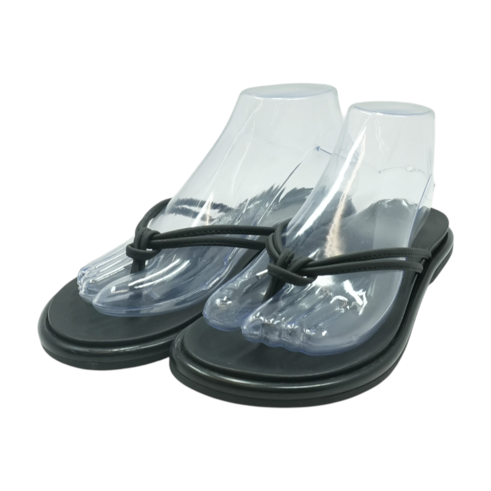 Black Flat Sandals