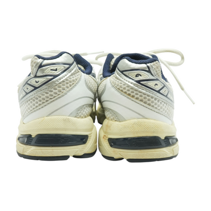 Gel-1130 Low-Top Athletic Shoes