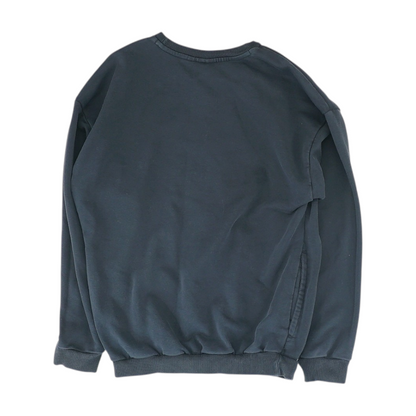 Black Solid Sweatshirt Pullover
