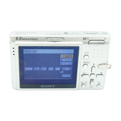 DSC-T9 Digital Point & Shoot Camera