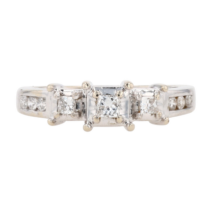 1/3 ctw 14K White Gold Diamond Engagement Ring