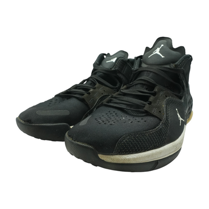 Jordan Alpha 360 Low-Top Athletic Shoes
