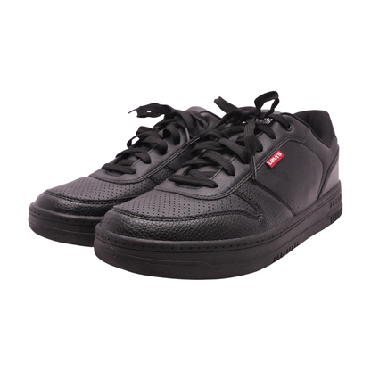 Black Low-Top Athletic Shoes