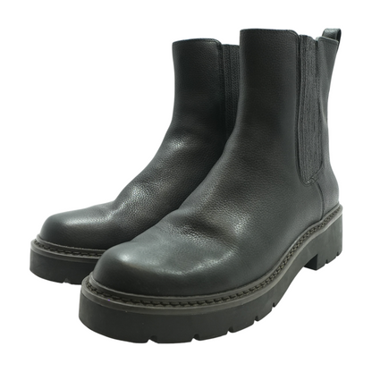 Black Winter Boots
