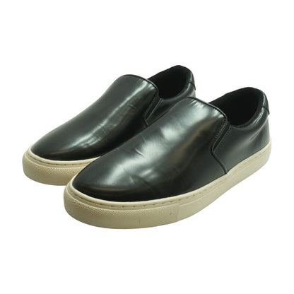 Black Slip On Casual Shoes