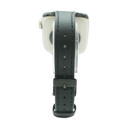 40mm SE 2 Starlight Smartwatch Black Band S/M
