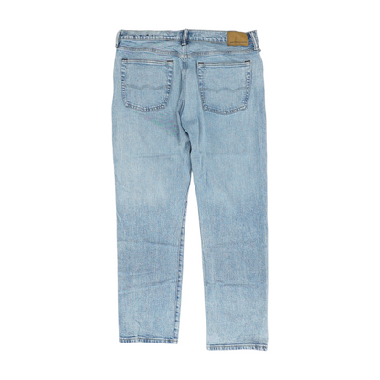 Straight Jeans