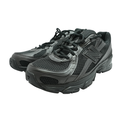 740 Low-Top Athletic Shoes