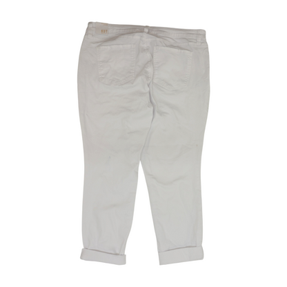 White Plus Jeans