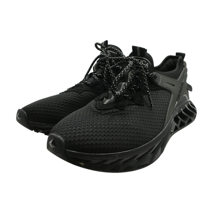 Wandal Low-Top Athletic Shoes