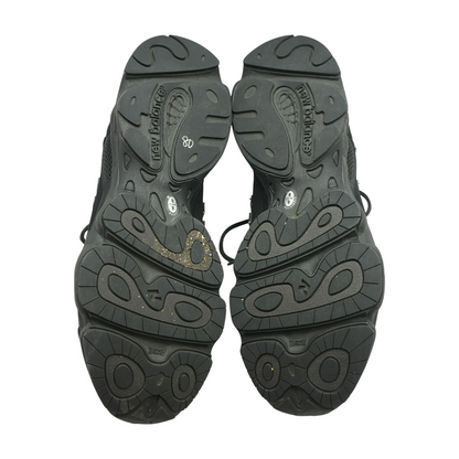 1000 Low-Top Athletic Shoes