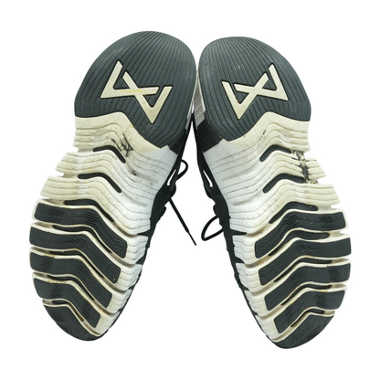 Free Metcon 5 Low-Top Athletic Shoes