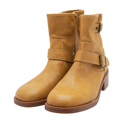 Wild Pair Tan Ankle Boots – Image 2