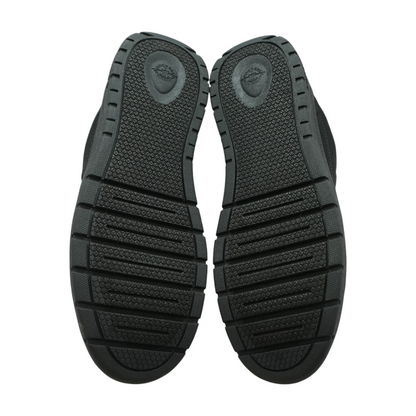 Black Low-Top Athletic Shoes
