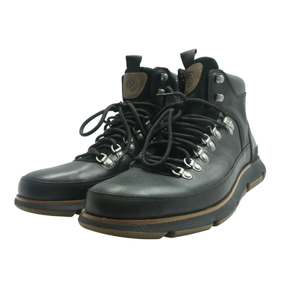 Black Boots