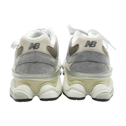 9060 Low-Top Athletic Shoes
