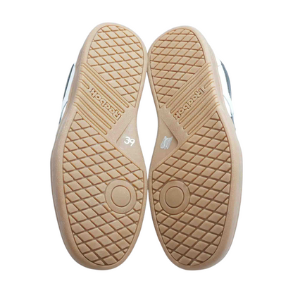 Smash Edge Low-Top Athletic Shoes