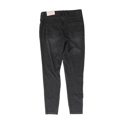 Black Solid Slim Leg Jeans