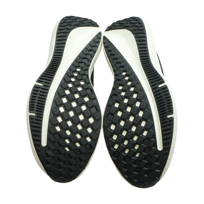 Winflo 10 Low-Top Athletic Shoes