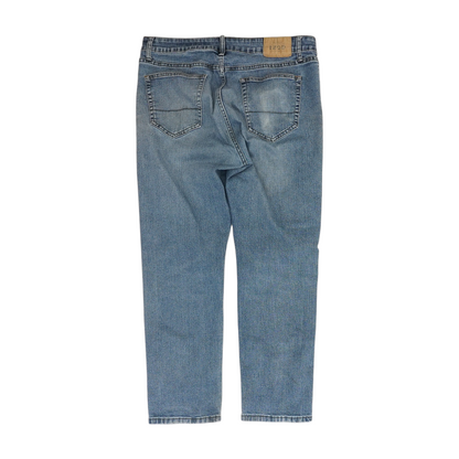 Straight Jeans