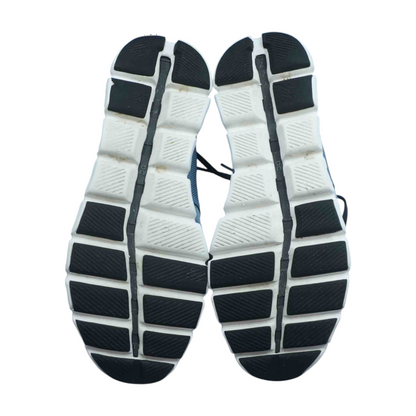 Cloud X Low-Top Athletic Shoes