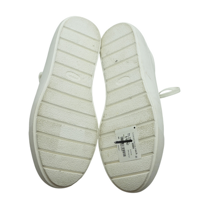 Time Off Athletic Shoes