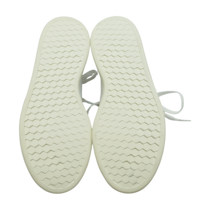 Advantage Sneakers Athletic Shoes