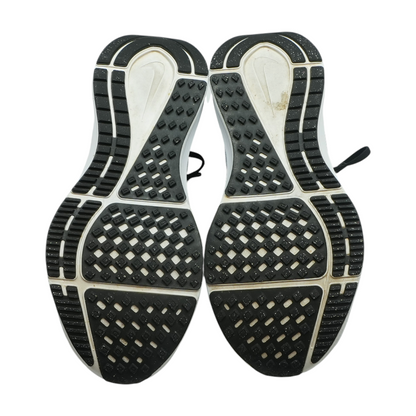 Air Zoom Structure 25 Low-Top Athletic Shoes