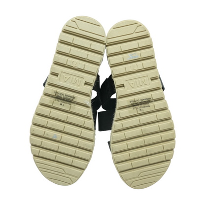 Black Wedged Sandals