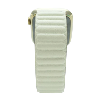45mm Series 9 Gold Smartwatch White Band One Size