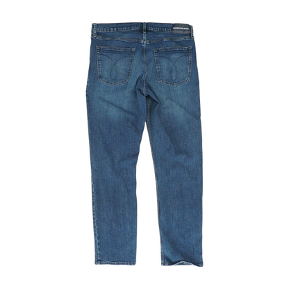 Straight Jeans