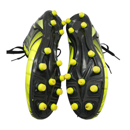 Dream Seek Cleats