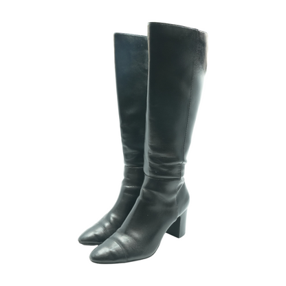 Black Boots