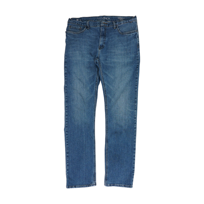 Straight Jeans
