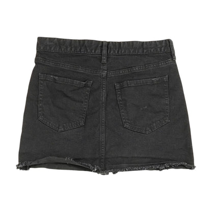 Black Solid Mini Skirt