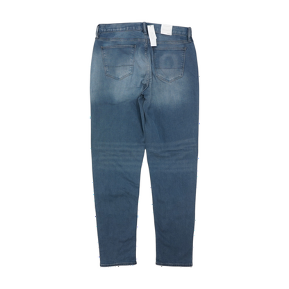 Athletic Jeans