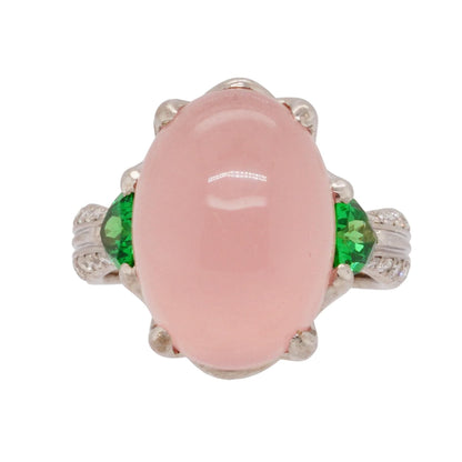 18K White Gold Rose Quartz Cocktail Wth Diamond And Trevorite Ring