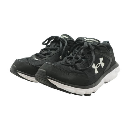 Charged Assert 9 Low-Top Athletic Shoes