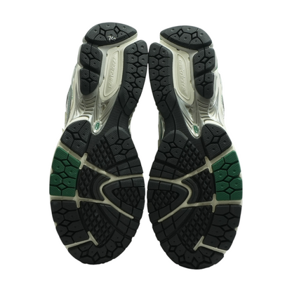 1906 Low-Top Athletic Shoes