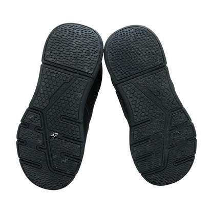 Black Slip On Casual Shoes